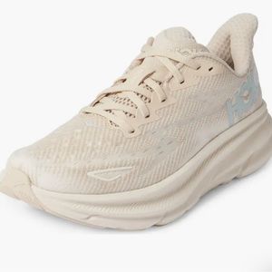 Clifton 9 Running Shoe (Women) — Size 8